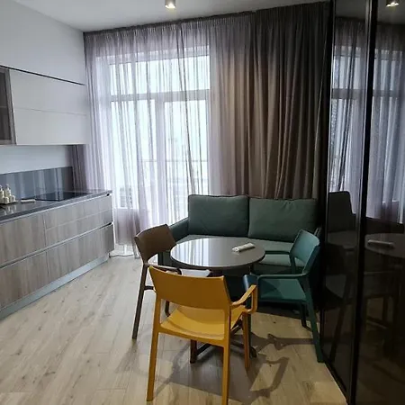 5 шагов до моря - Five Steps To The Sea Apartment