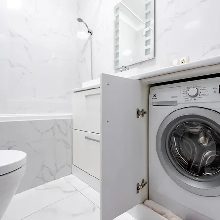 5 шагов до моря - Five Steps To The Sea Apartment