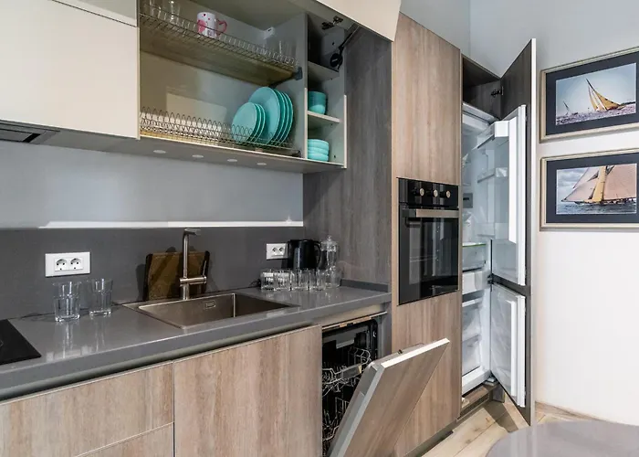 5 шагов до моря - Five Steps To The Sea Apartment Odesa